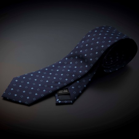 Cravate homme pure soie - bleu foncé à motifs bleu clairs Cravate homme pure soie - bleu foncé à motifs bleu clairs