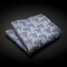 Pochette mariage pure soie - gris argenté à motifs bleu Pochette mariage pure soie - gris argenté à motifs bleu