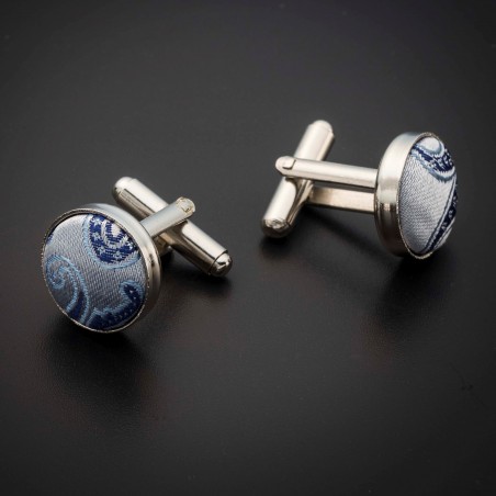 Boutons de manchettes acier & soie - tissu couleur gris argenté à motifs Paisley bleu Boutons de manchettes acier & soie - tissu couleur gris argenté à motifs Paisley bleu