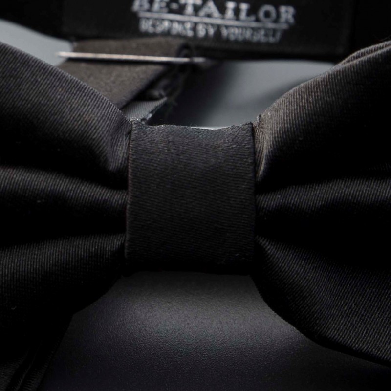TigerTie satin N ud papillon soie en anthracite Uni, N ud papillon 100% pure soie TigerTie satin N ud papillon soie en anthracite Uni, N ud papillon 100% pure soie